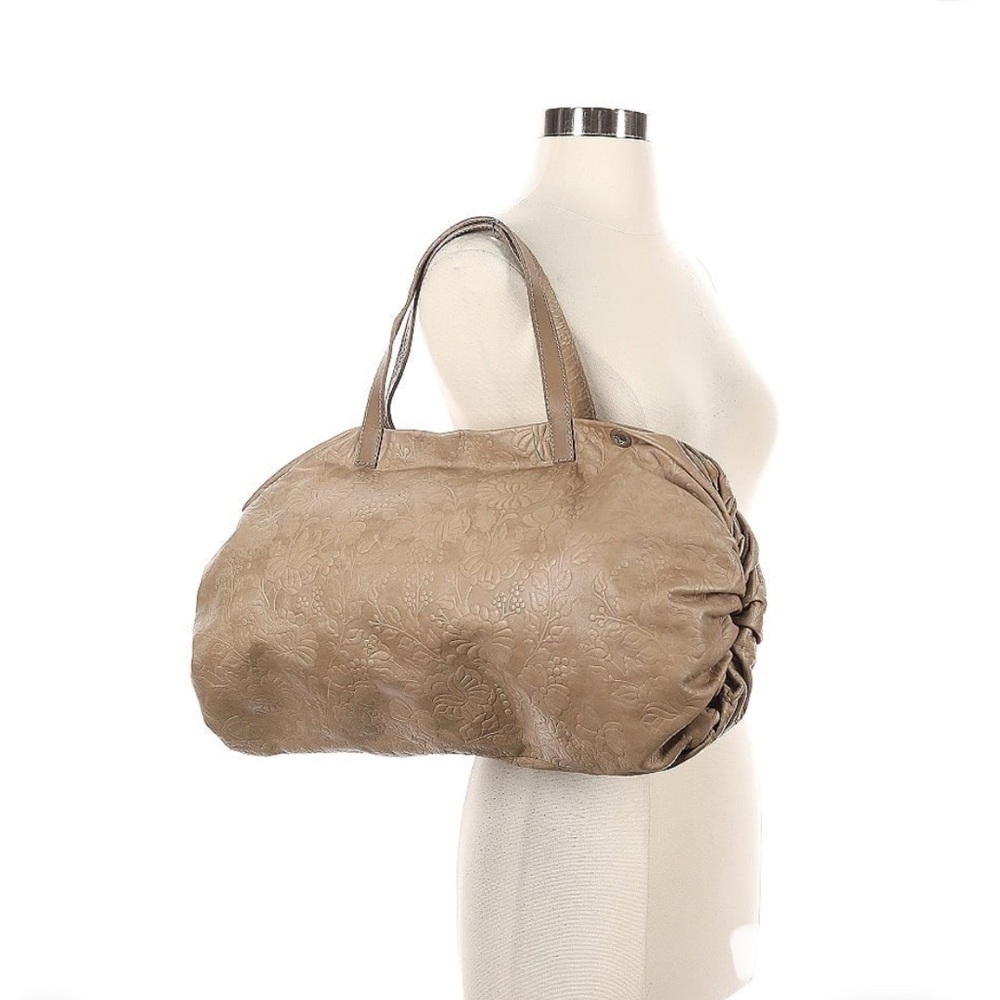 Montini Leather Shoulder Bag